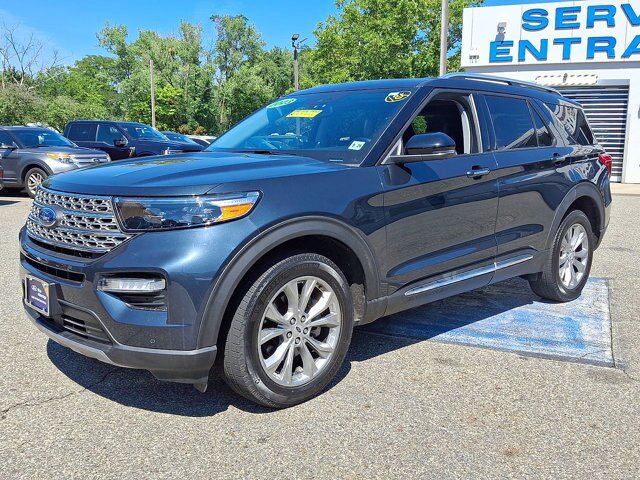 Certified 2023 Ford Explorer Limited w/ Limited Technology Package AWD/4WD image 4