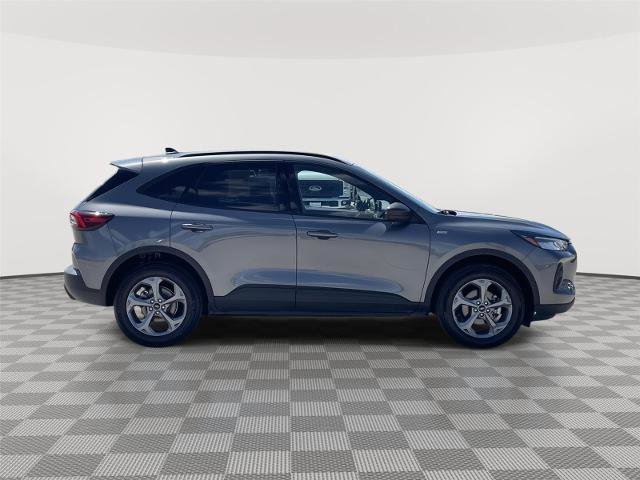 Certified 2025 Ford Escape ST-Line AWD/4WD image 6