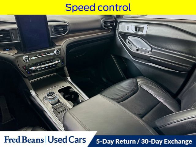 Certified 2020 Ford Explorer Platinum w/ Premium Technology Package image 31