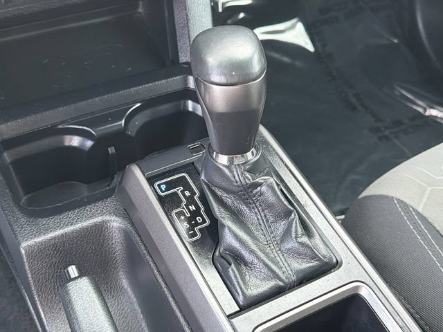 Used 2022 Toyota Tacoma TRD Off-Road w/ Technology Package AWD/4WD image 31
