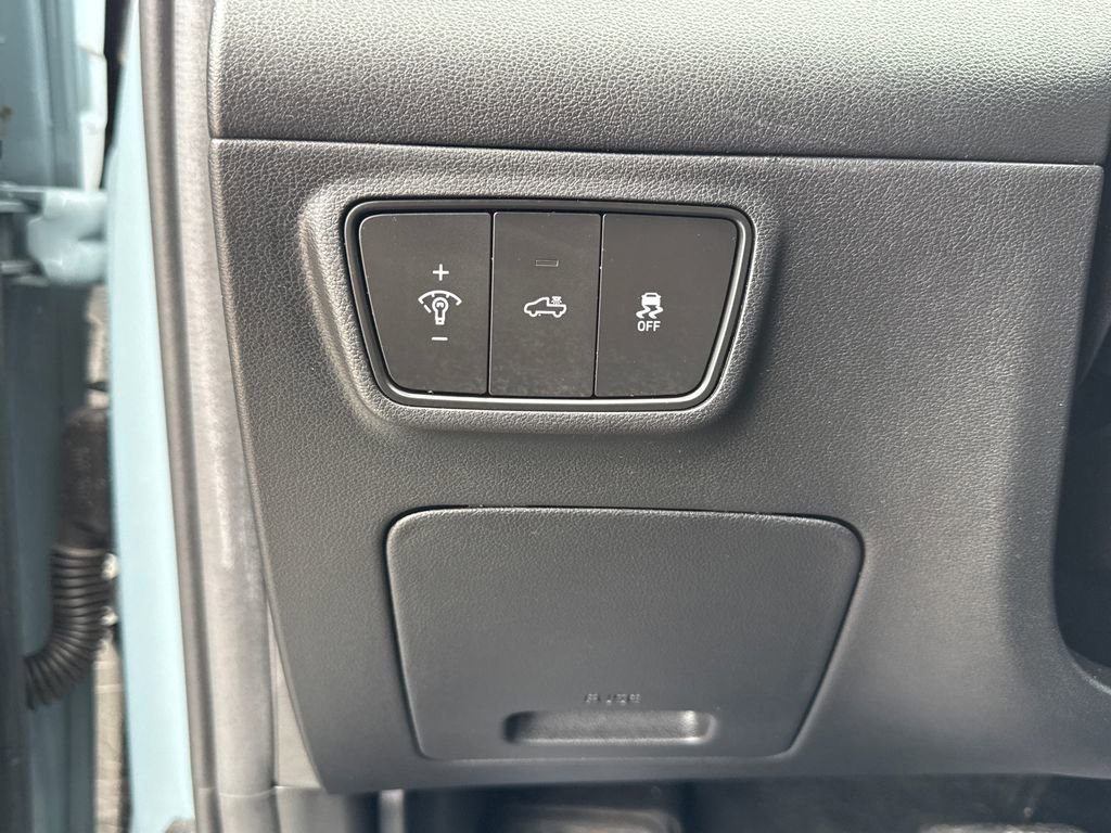 Used 2023 Hyundai Santa Cruz SEL w/ Activity Package image 17