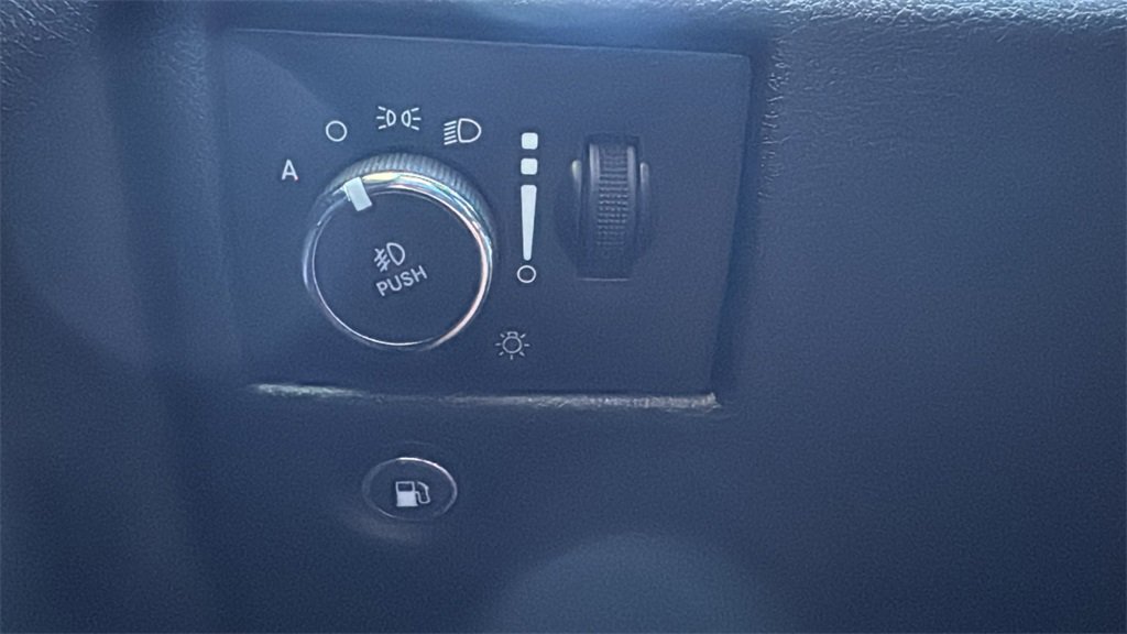 Used 2021 Jeep Grand Cherokee Trailhawk image 19