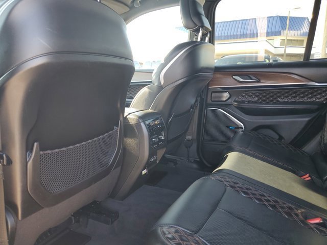 Used 2022 Jeep Grand Cherokee Summit w/ Adv Protech Group IV image 16