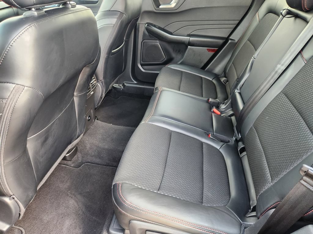 Certified 2025 Ford Escape ST-Line FWD image 28