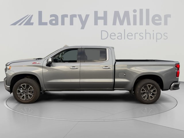 Used 2022 Chevrolet Silverado 1500 LTZ w/ Z71 Off-Road Package AWD/4WD image 2