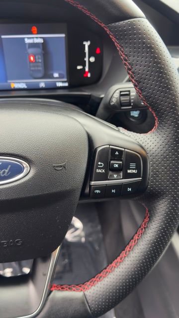 Certified 2025 Ford Escape ST-Line w/ Cold Weather Package AWD/4WD image 10