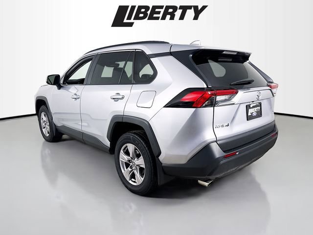 Used 2022 Toyota RAV4 XLE image 5