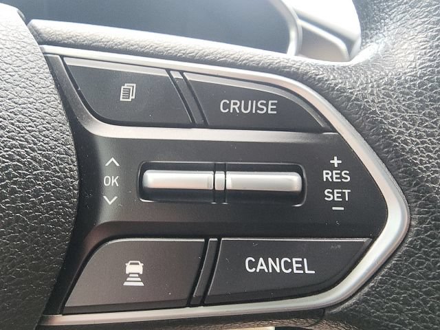 Used 2020 Hyundai Santa Fe SE AWD/4WD image 30