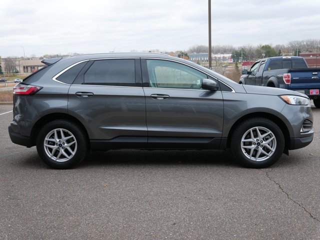 Certified 2022 Ford Edge SEL w/ Convenience Package image 2