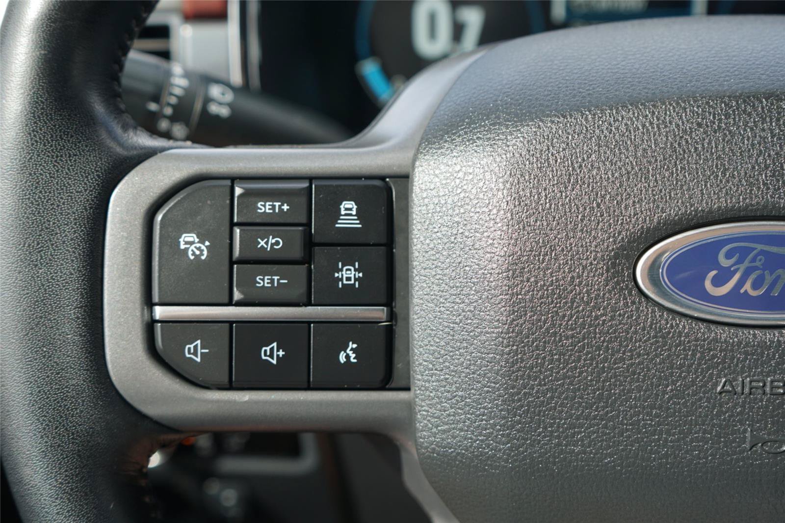 Certified 2023 Ford F150 Lariat AWD/4WD image 18