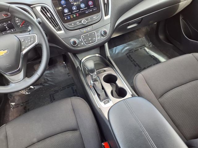 Used 2024 Chevrolet Malibu LT w/ Sport Edition image 14