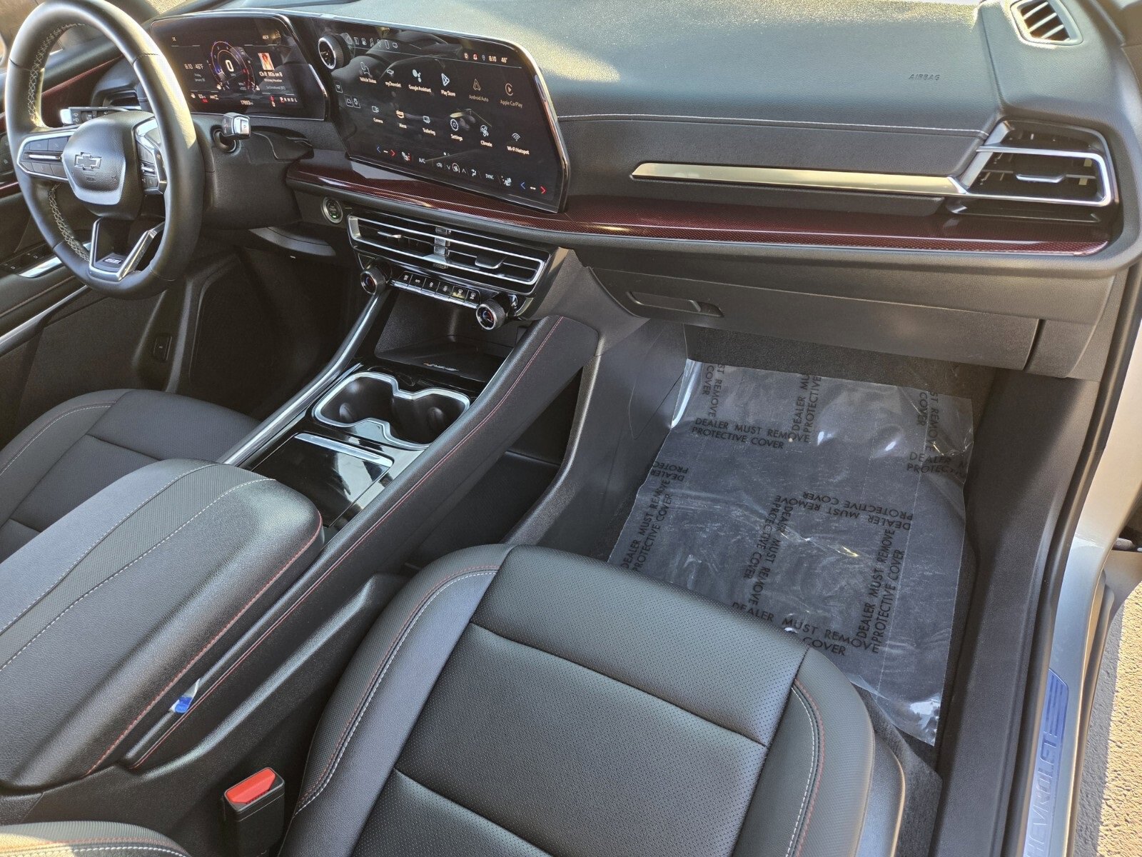 Used 2025 Chevrolet Traverse Z71 w/ Driver Confidence Package image 17