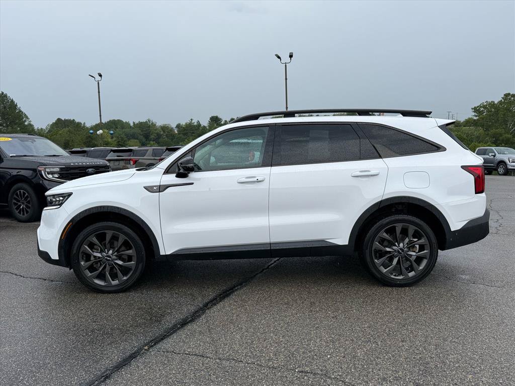 Used 2023 Kia Sorento SX Prestige AWD/4WD image 2