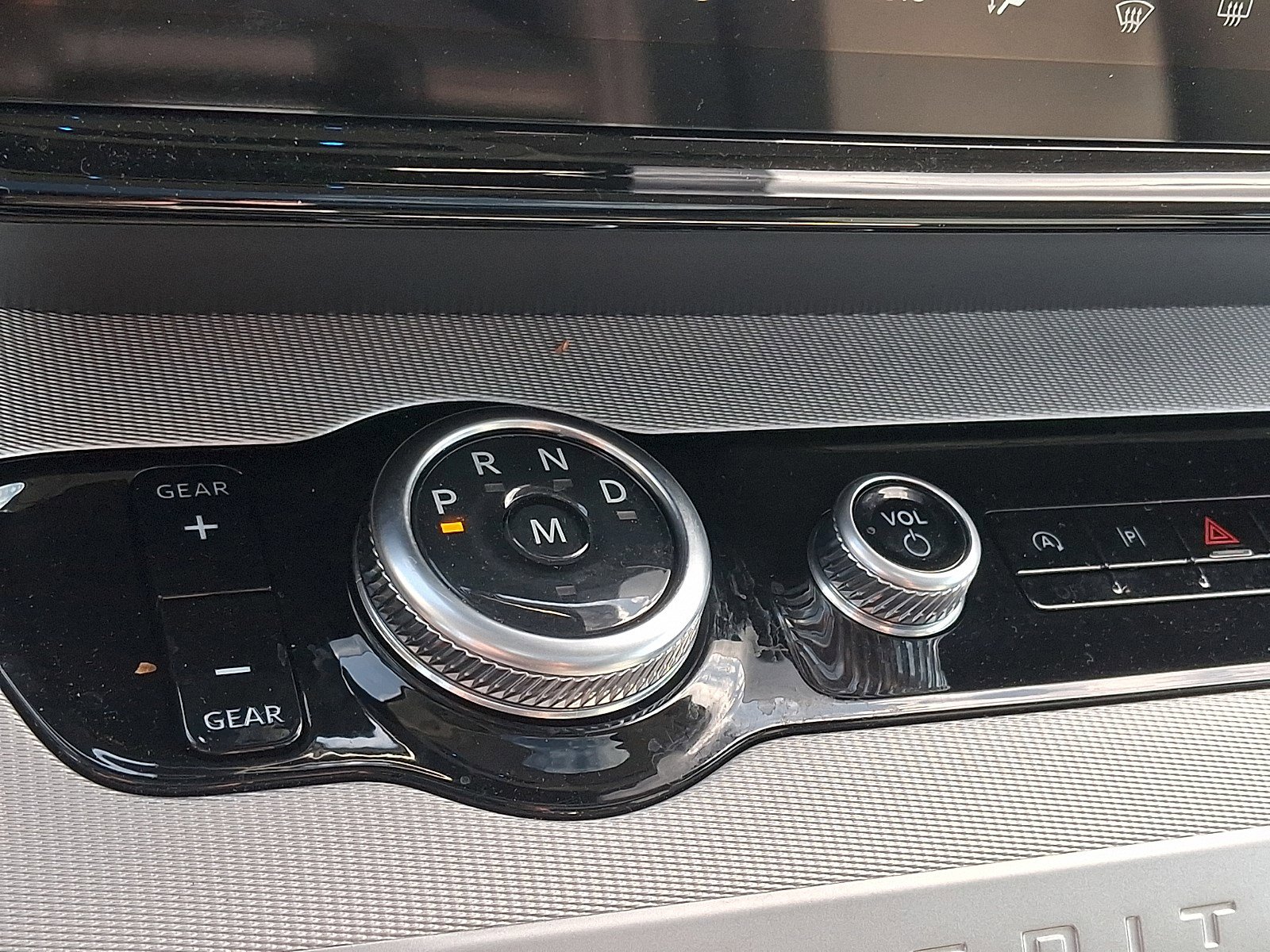 Certified 2025 Ford Expedition Active AWD/4WD image 14