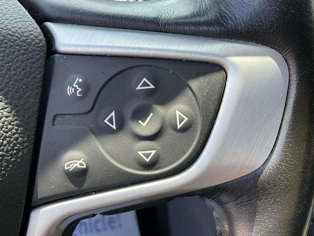 Used 2021 GMC Terrain SLT image 13