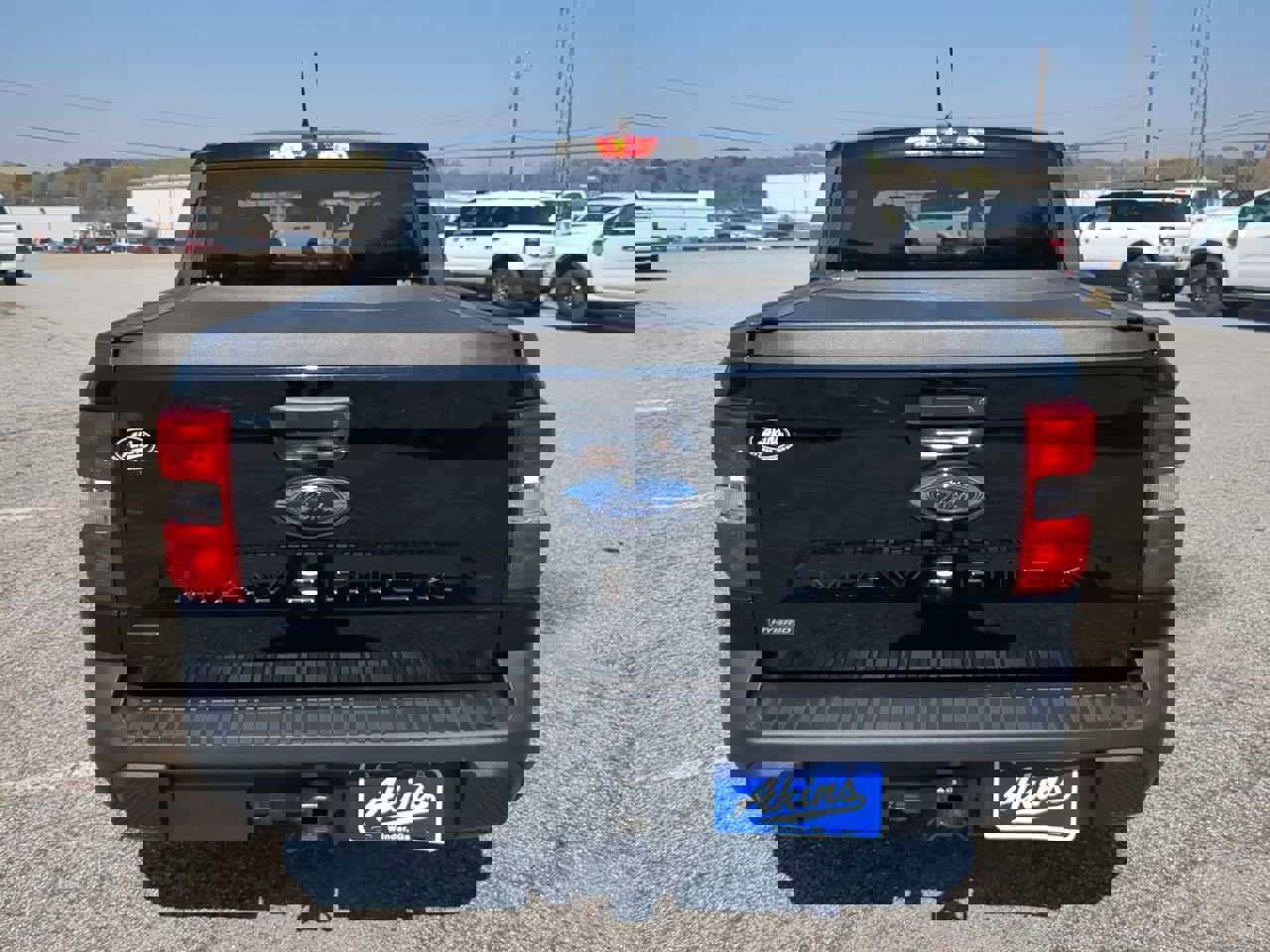 Certified 2024 Ford Maverick XLT w/ XLT Luxury Package image 4