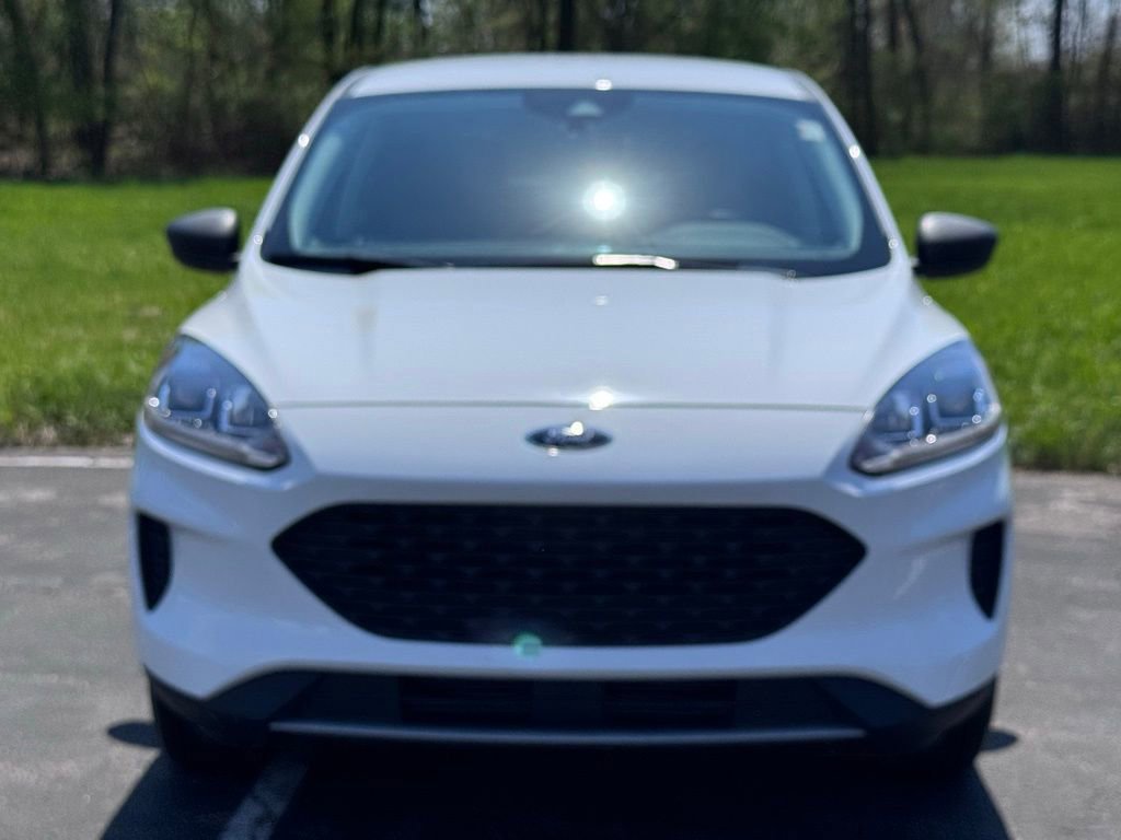 Certified 2022 Ford Escape S AWD/4WD image 9