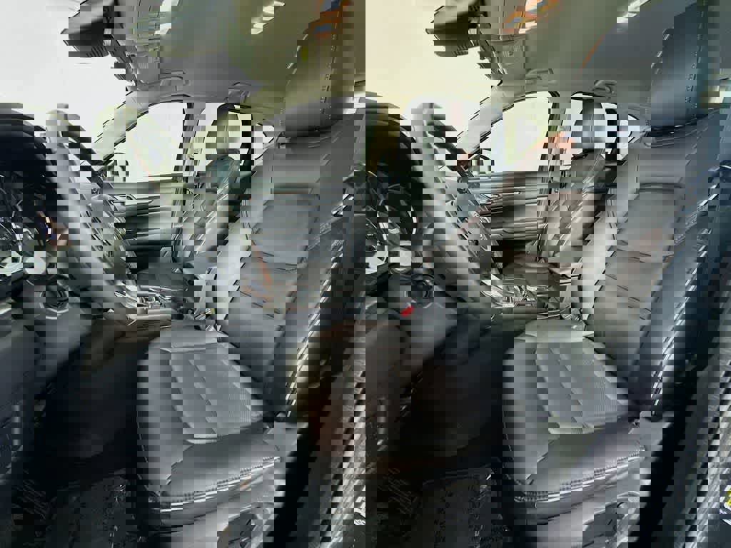 Used 2025 MAZDA CX-5 AWD 2.5 S w/ Select Package image 15