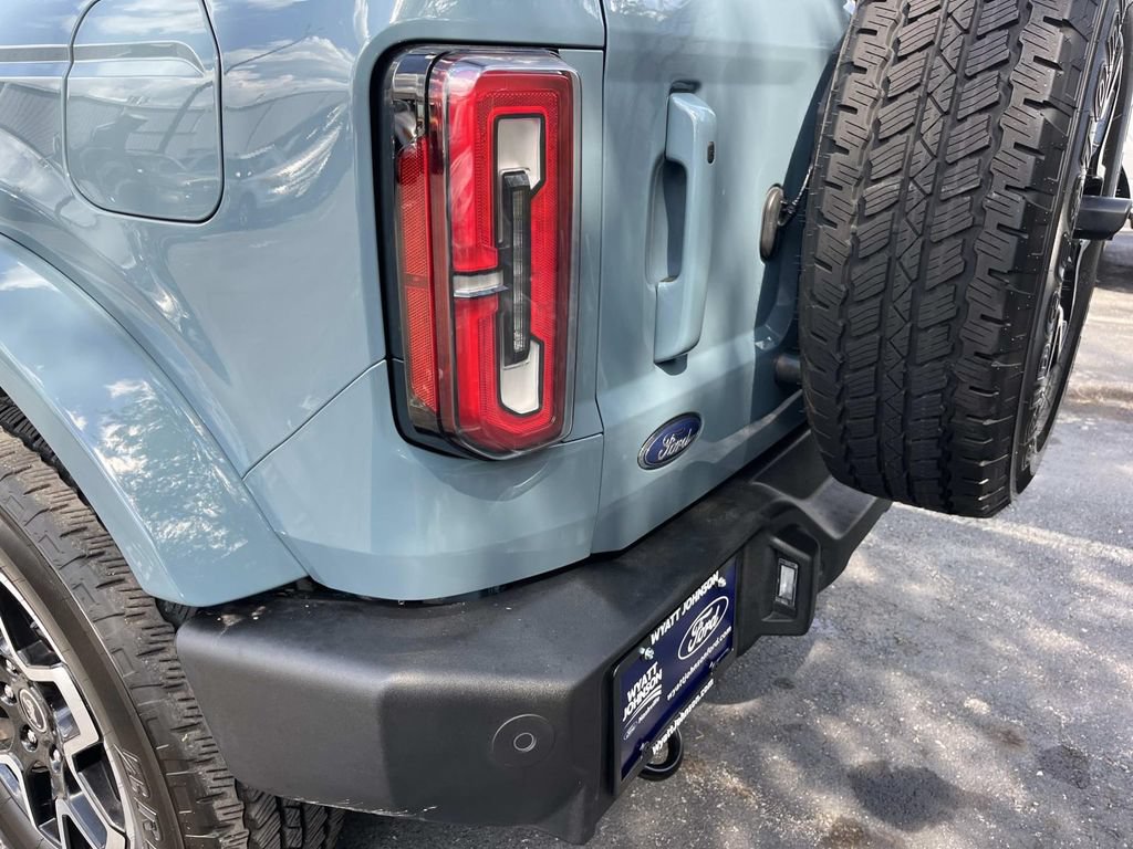 Certified 2023 Ford Bronco Outer Banks AWD/4WD image 12