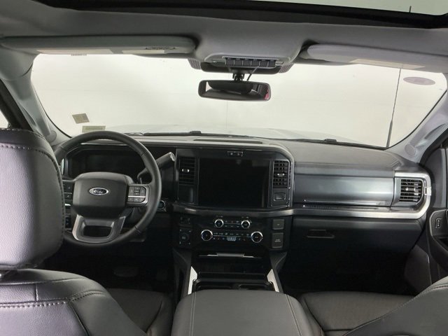 Certified 2025 Ford F350 Lariat w/ FX4 Off-Road Package image 28