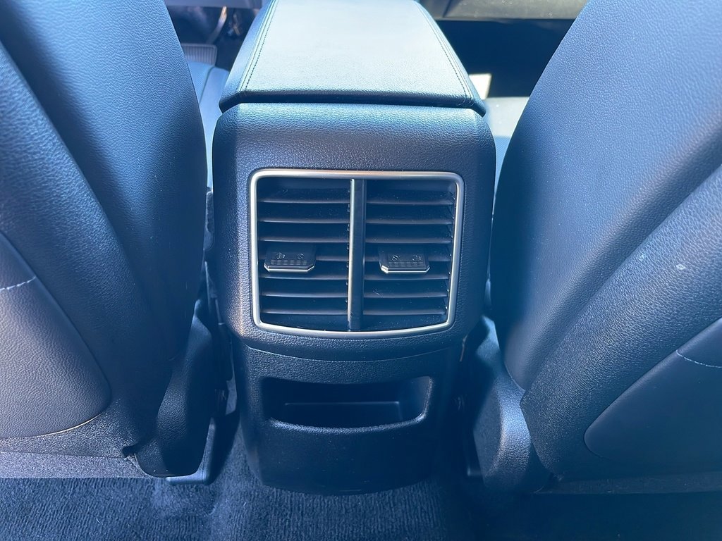 Used 2024 Kia Sportage EX image 29