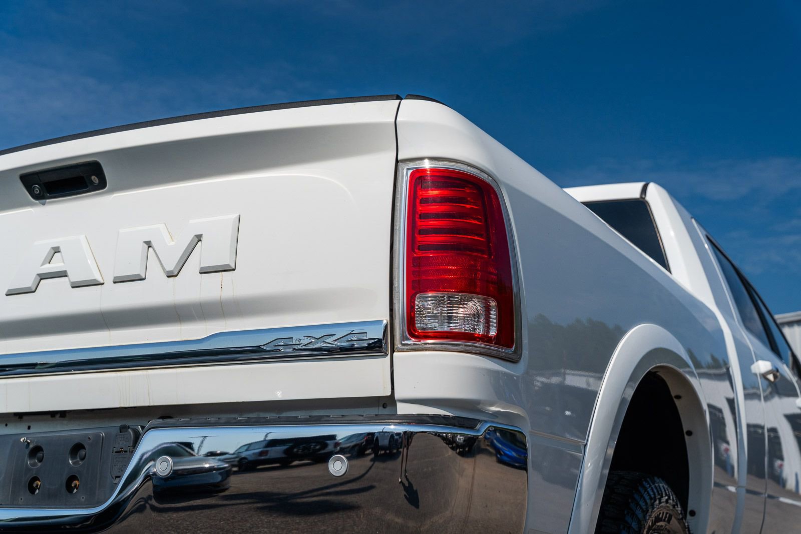 Used 2018 RAM 2500 Limited AWD/4WD image 21