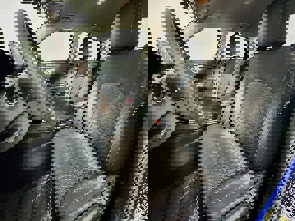 Used 2019 Kia Forte LXS FWD image 15