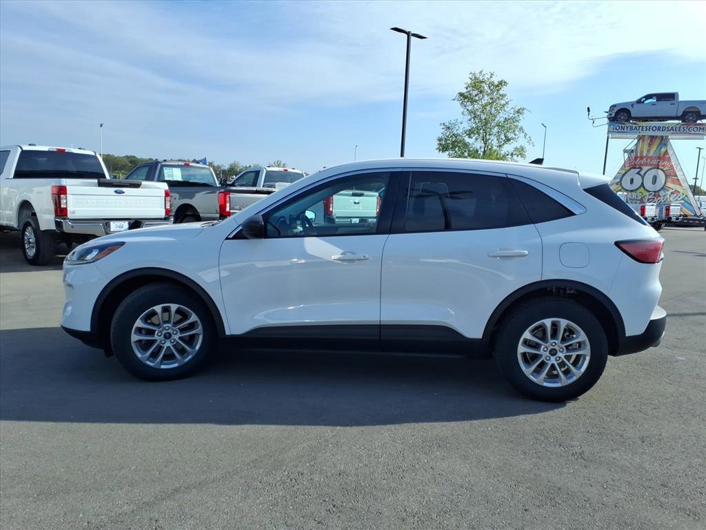 Certified 2022 Ford Escape SE w/ Convenience Package image 2