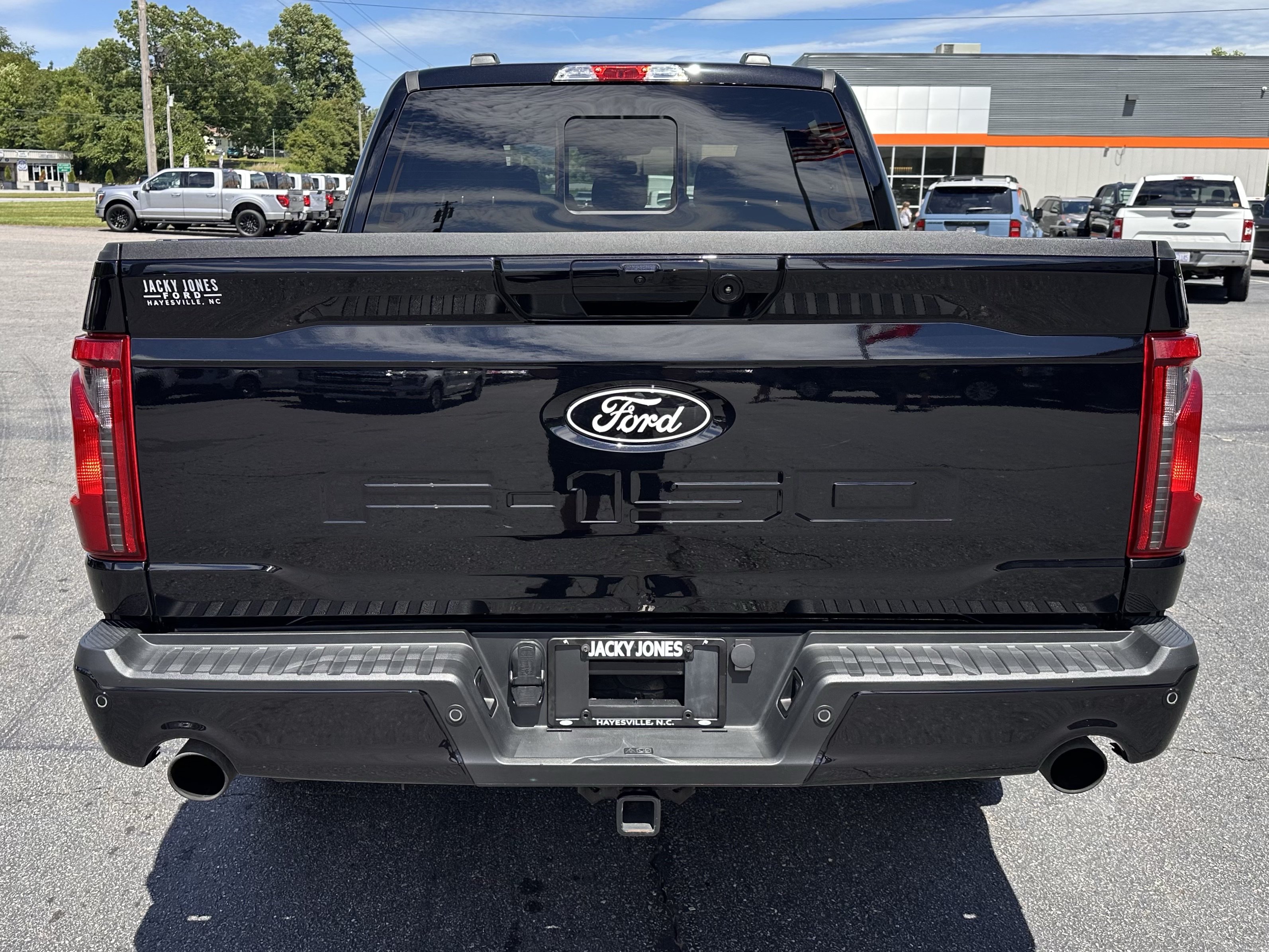 Certified 2025 Ford F150 XLT w/ Equipment Group 302A MID AWD/4WD image 7