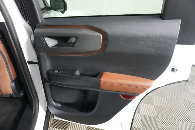 Certified 2025 Ford Bronco Sport Outer Banks w/ Outer Banks Tech Package+ AWD/4WD image 28