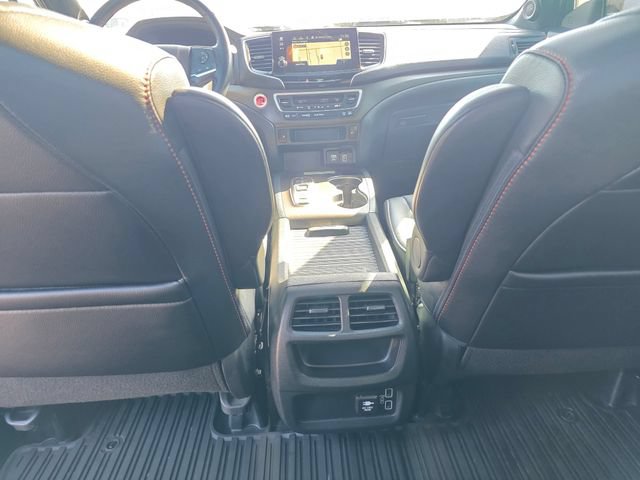 Used 2023 Honda Passport TrailSport image 16