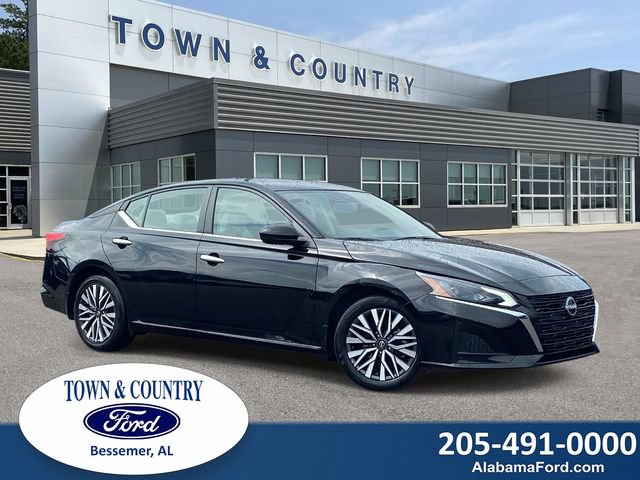 Used 2024 Nissan Altima 2.5 SV w/ SV Premium Package