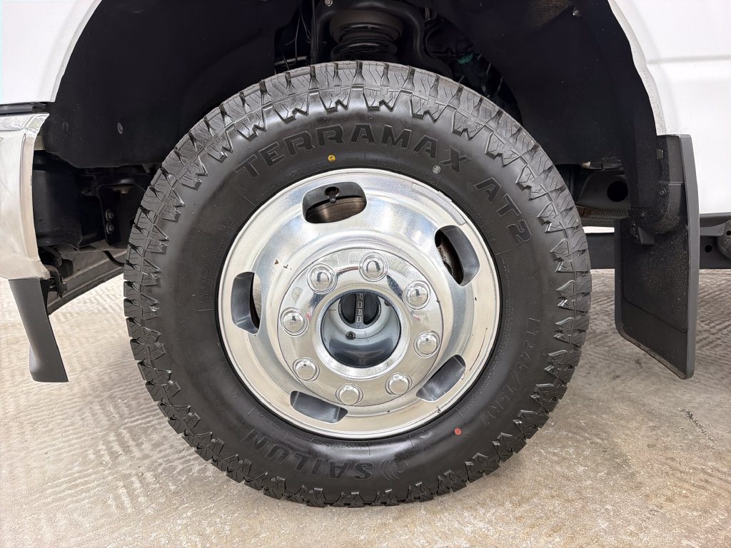 Certified 2024 Ford F350 Lariat AWD/4WD image 14