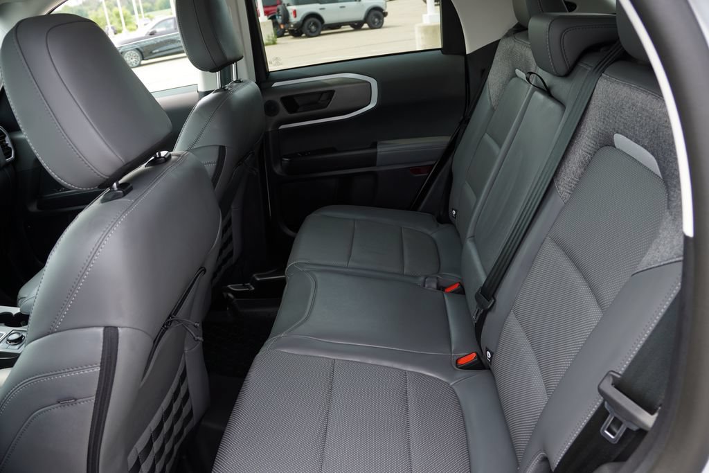 Certified 2025 Ford Bronco Sport Badlands w/ Badlands Tech Package AWD/4WD image 18