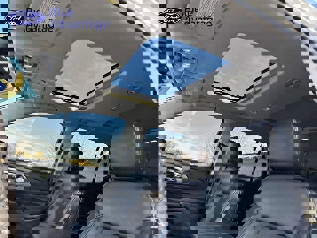 Used 2019 Chevrolet Traverse LT w/ LT Premium Package image 13