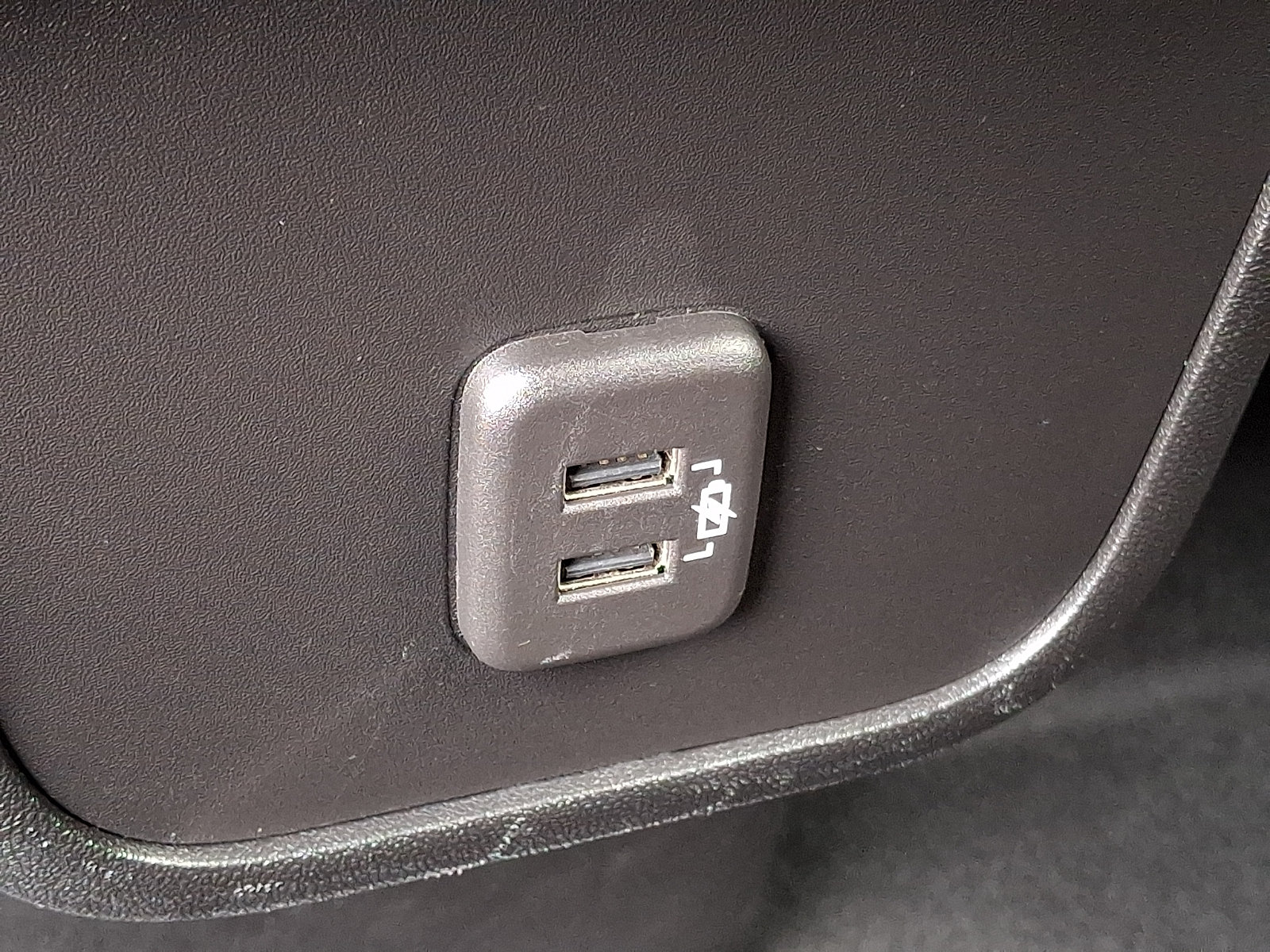 Used 2019 Chevrolet Equinox LT FWD image 11