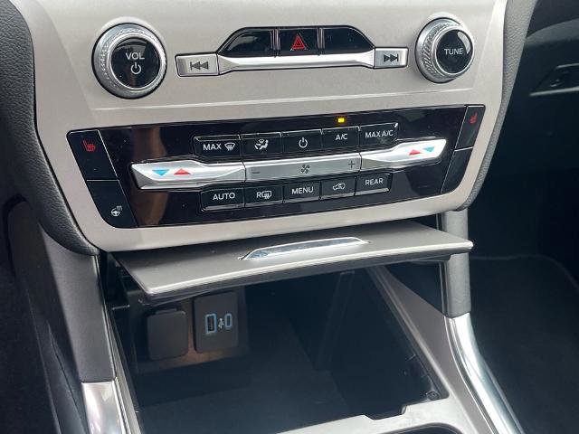 Certified 2023 Ford Explorer XLT w/ Equipment Group 202A image 14