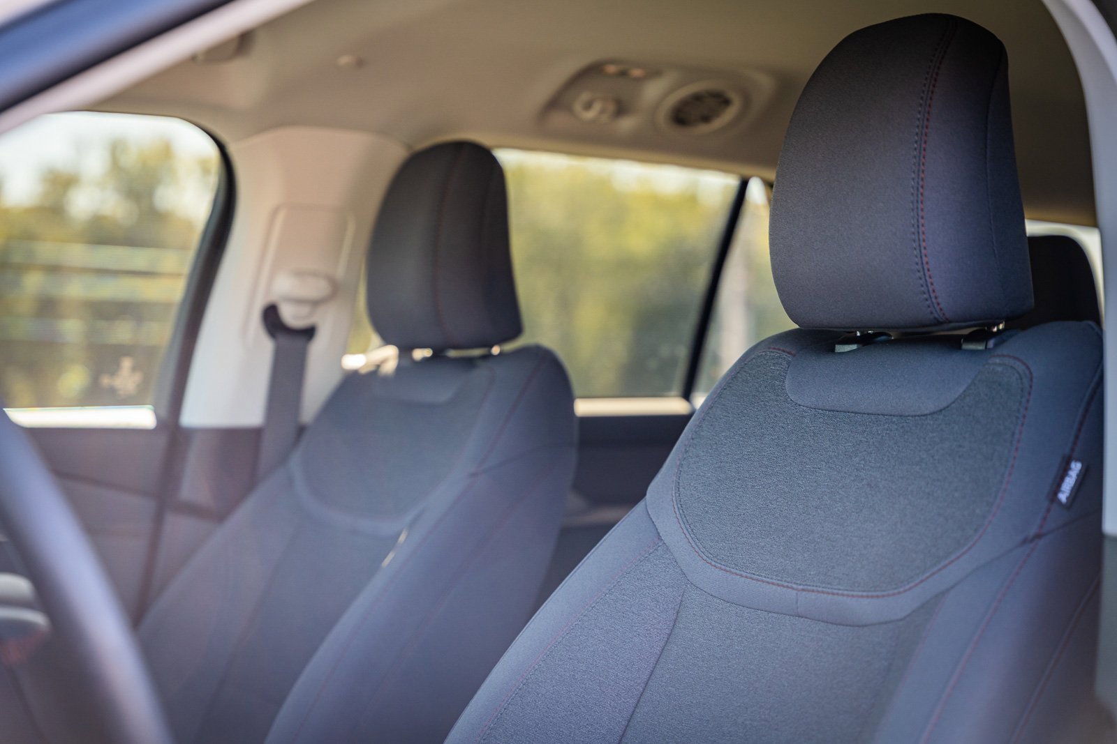 Certified 2025 Ford Explorer Active image 22