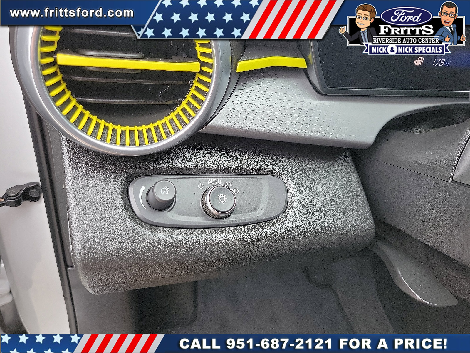 Used 2024 Chevrolet Trax LT w/ Driver Confidence Package FWD image 11