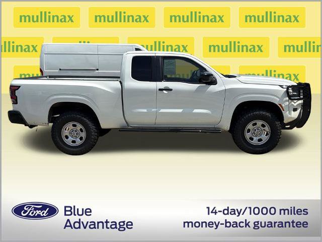 Used 2022 Nissan Frontier S w/ Technology Package AWD/4WD image 2