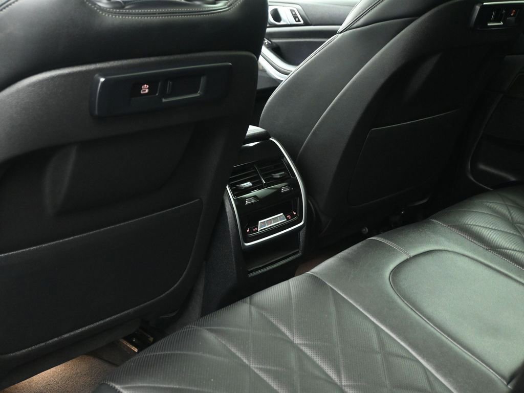 Used 2023 BMW X5 xDrive40i image 47