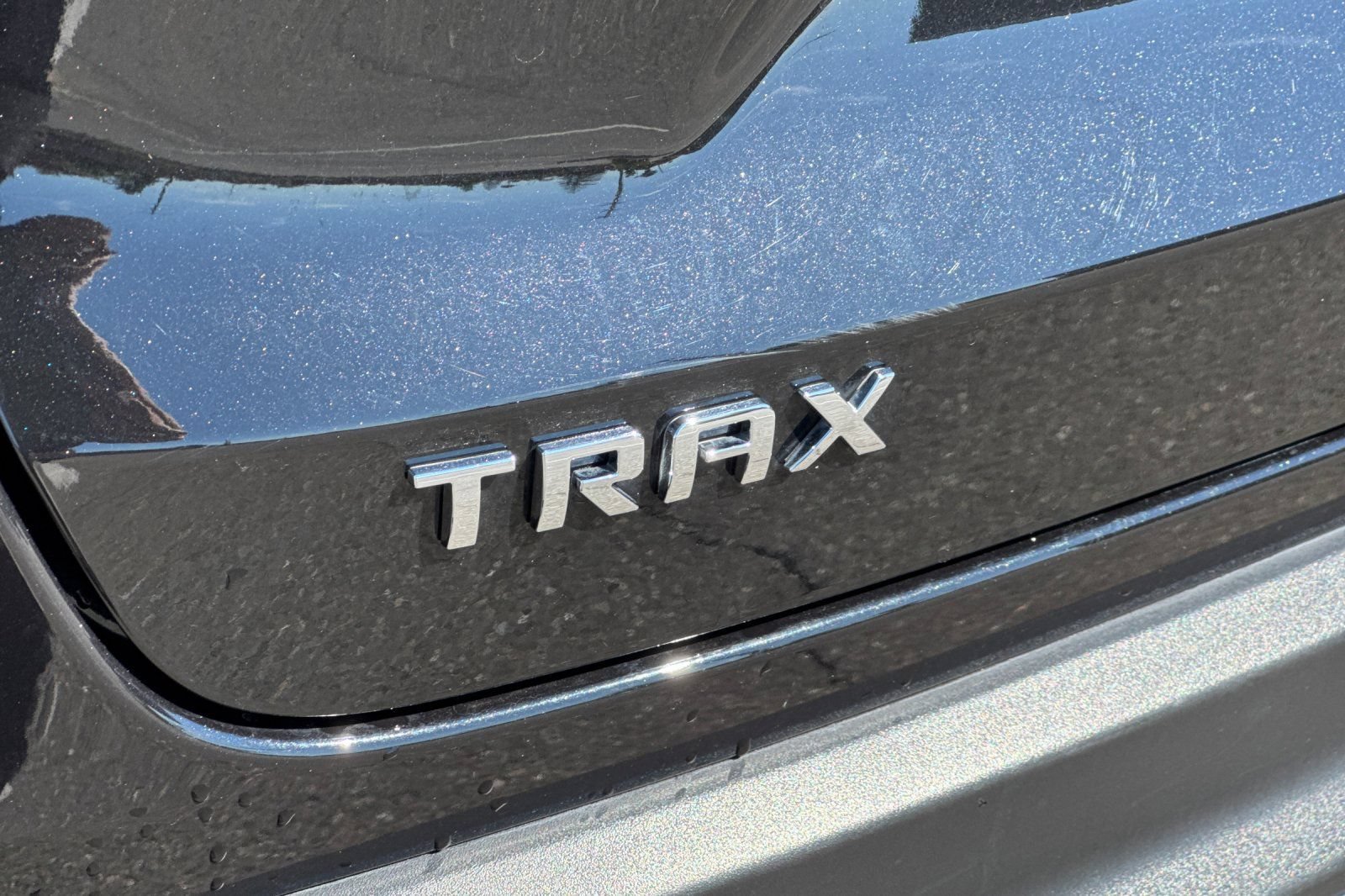 Used 2024 Chevrolet Trax LS FWD image 14