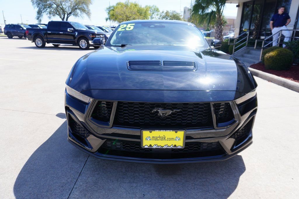 Certified 2025 Ford Mustang GT RWD image 2