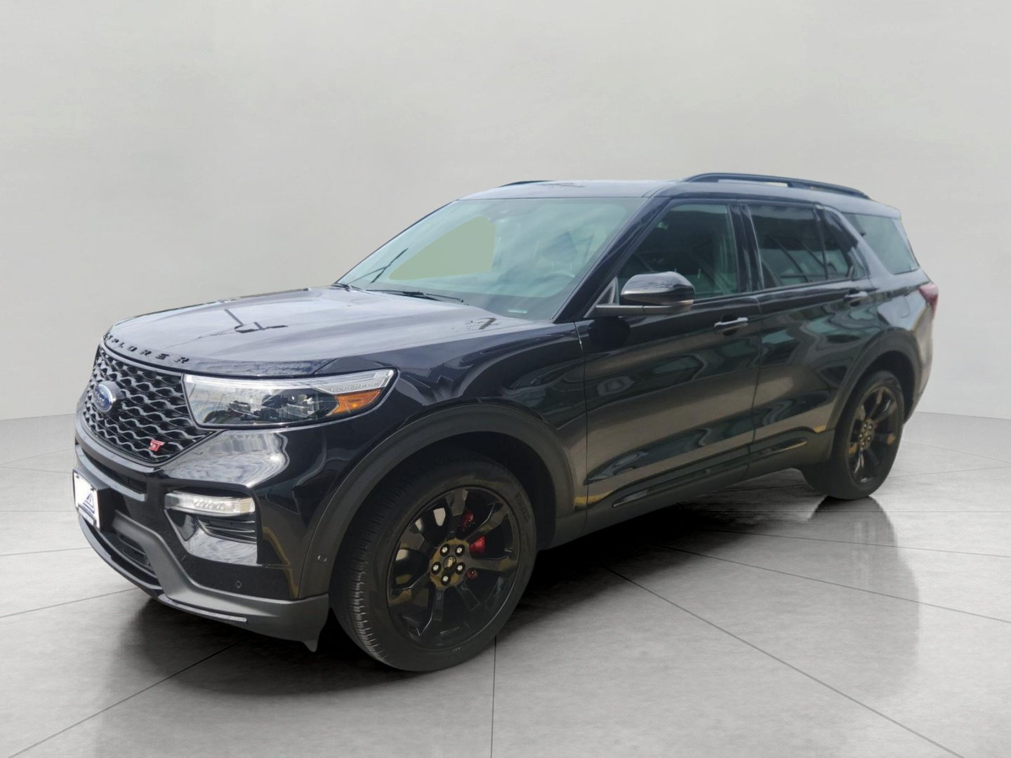 Certified 2023 Ford Explorer ST w/ Equipment Group 401A AWD/4WD image 2