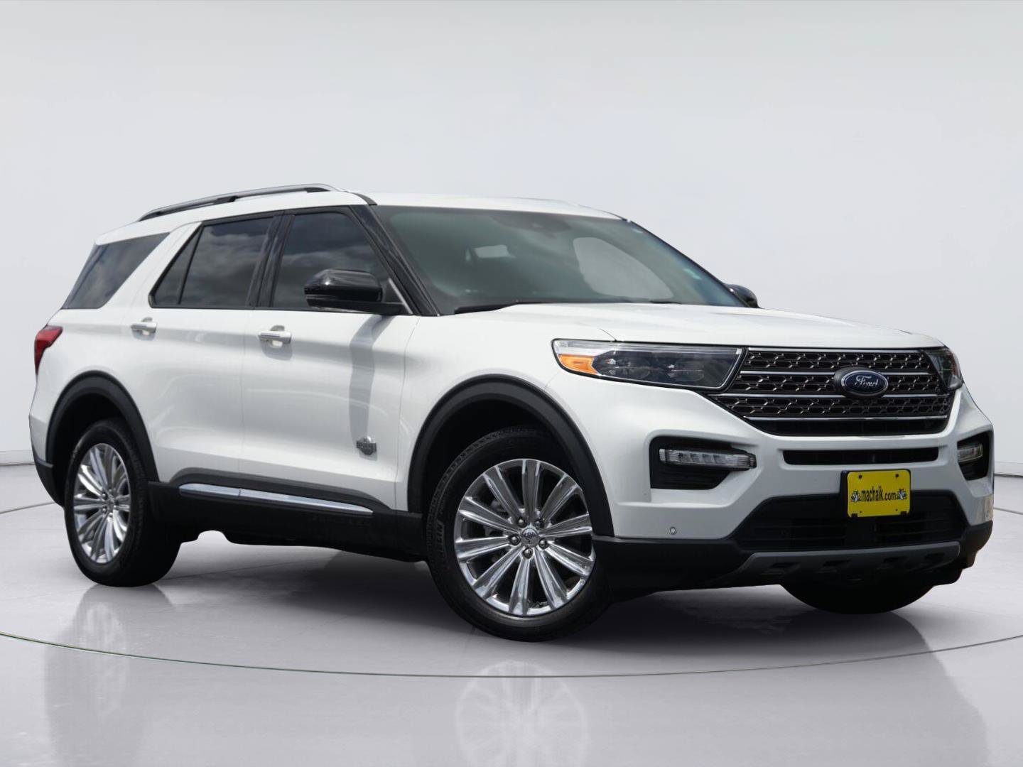 Certified 2022 Ford Explorer King Ranch w/ Class IV Trailer Tow Package AWD/4WD image 2