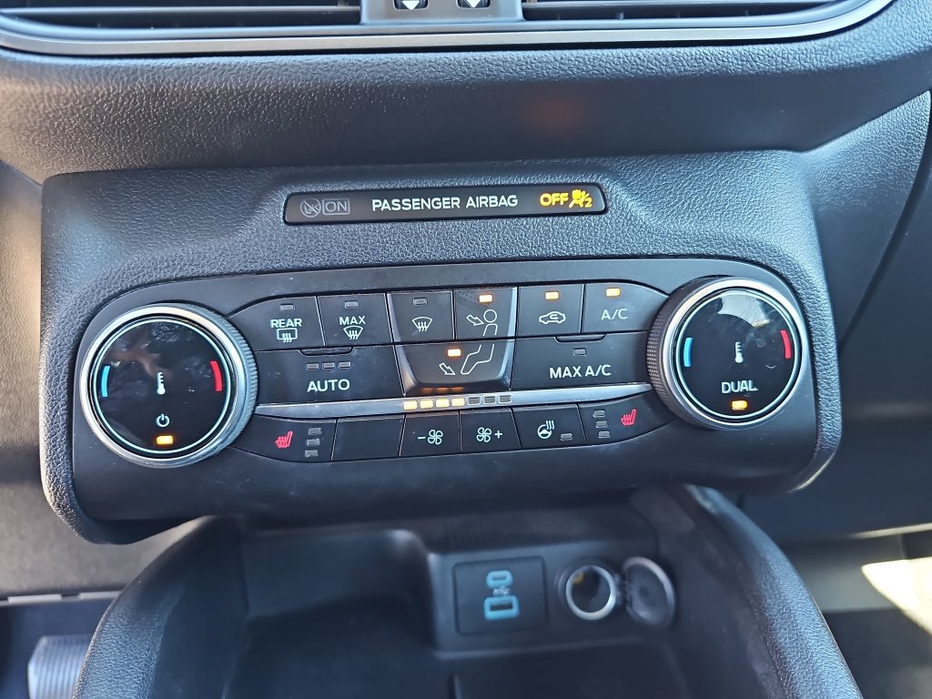 Certified 2023 Ford Escape Active AWD/4WD image 22