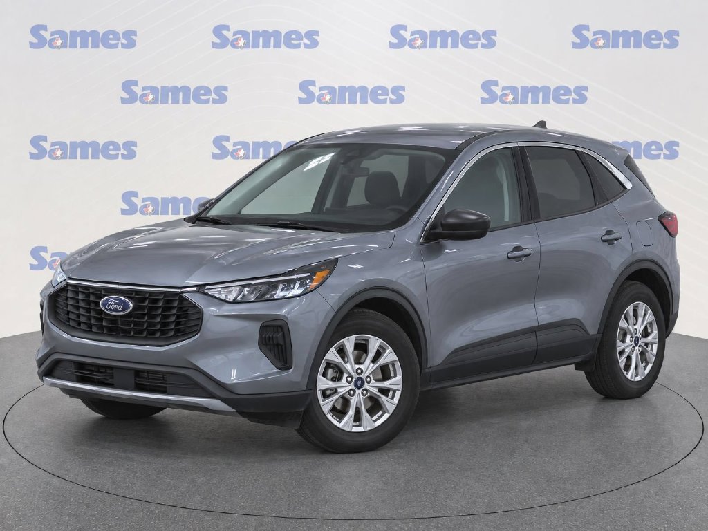 Certified 2024 Ford Escape Active FWD image 2
