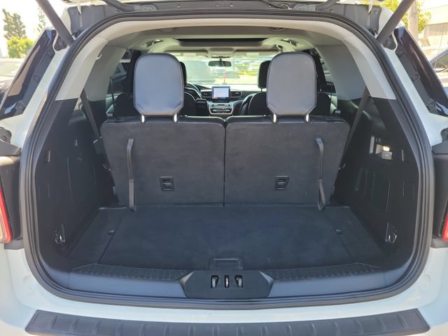 Certified 2020 Ford Explorer XLT w/ Equipment Group 202A RWD image 22