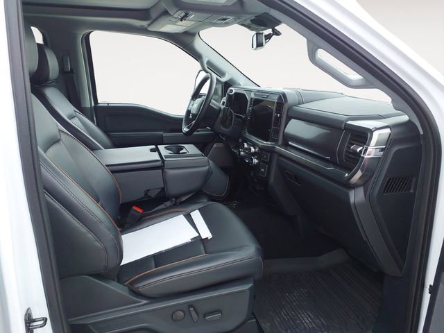 Certified 2025 Ford F350 Lariat w/ FX4 Off-Road Package AWD/4WD image 9