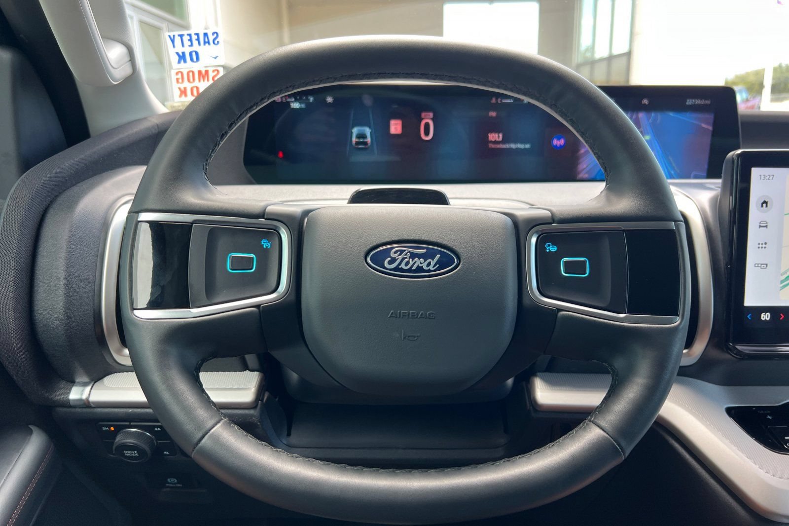 Certified 2025 Ford Expedition Active AWD/4WD image 26